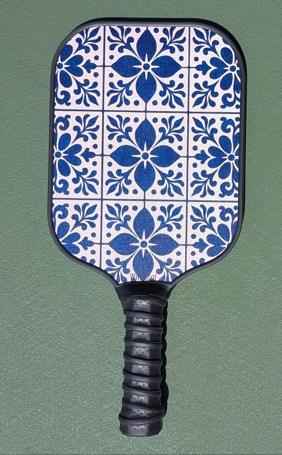 Bloom Talavera Pickleball Paddle Set – 2 Paddles, 2 Balls & Carry Bag